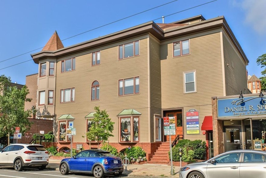 1776 Massachusetts Ave, Cambridge, MA for sale - Building Photo - Image 2 of 10