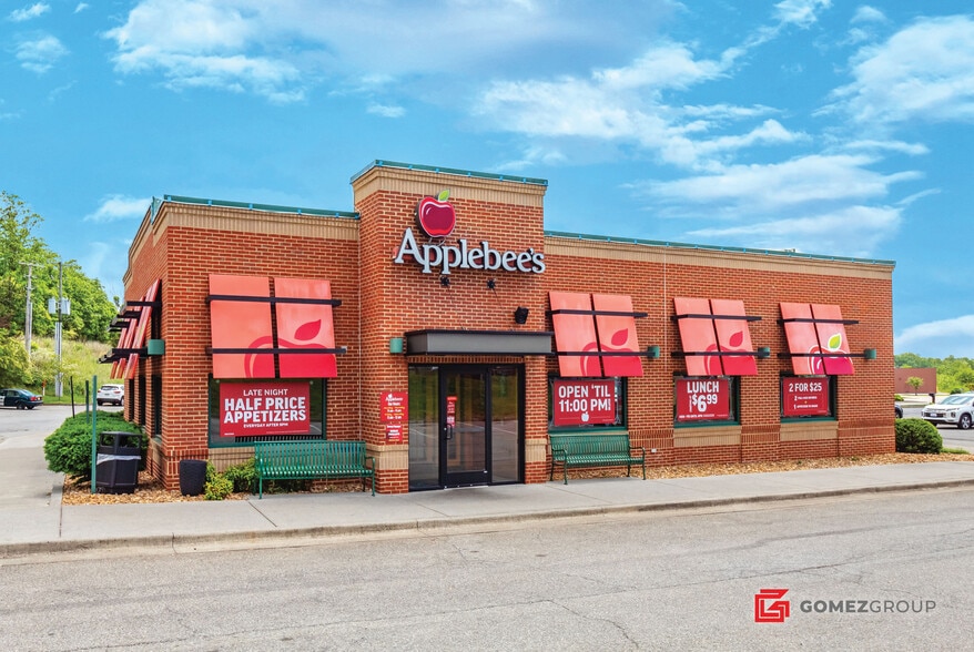 400 Old Franklin Turnpike, Rocky Mount, VA à vendre - Photo du bâtiment - Image 2 de 11