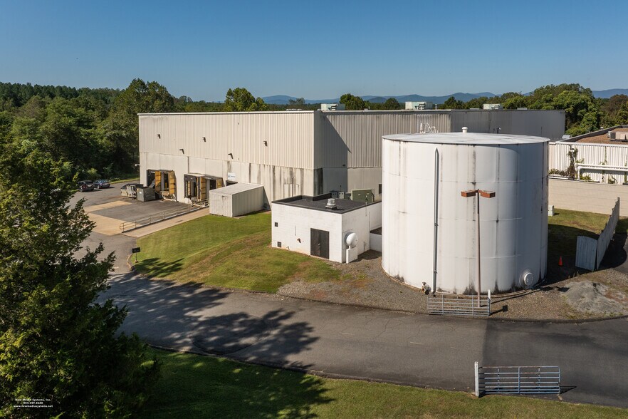 623 Welsh Run Rd, Ruckersville, VA à louer - Photo du bâtiment - Image 3 de 20