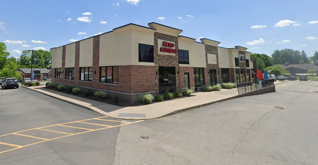 2160 Fairport Nine Mile Point Rd, Penfield, NY for lease Building Photo- Image 1 of 10