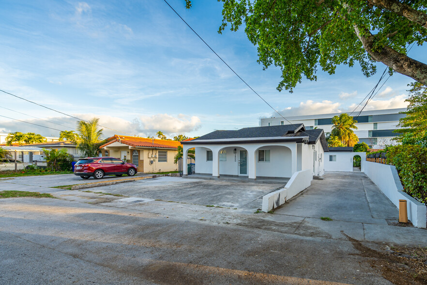 2800 SW 21st St, Miami, FL à vendre - Photo principale - Image 1 de 1