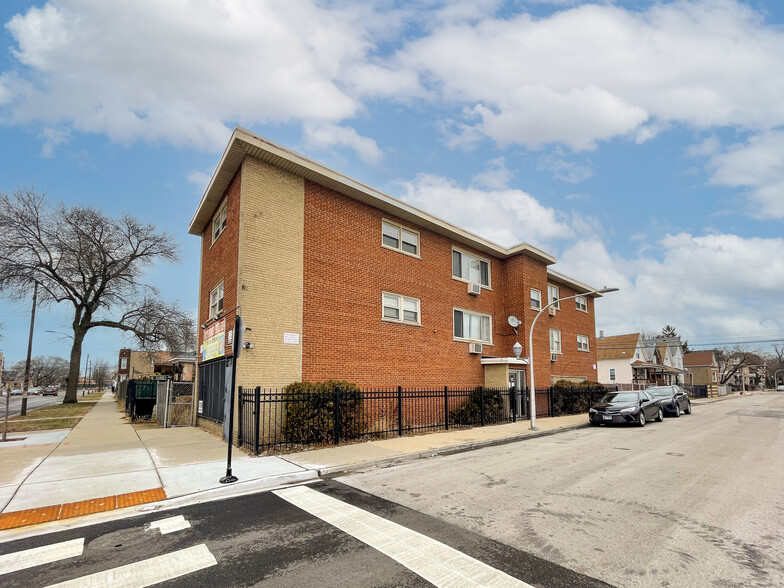 8027 S Exchange Ave, Chicago, IL à vendre - Photo du bâtiment - Image 1 de 1