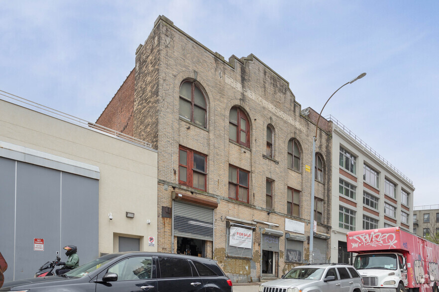 972-974 Dean St, Brooklyn, NY à vendre - Photo principale - Image 1 de 1