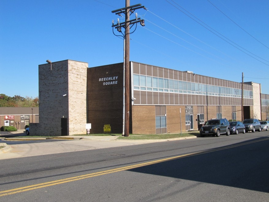 4518 Beech Rd, Temple Hills, MD for lease Primary Photo- Image 1 of 7