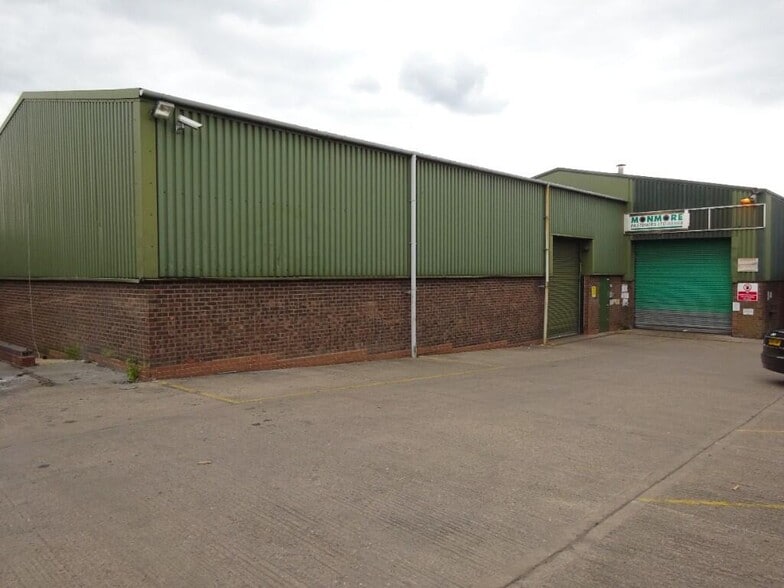 Sutherland Ave, Wolverhampton for sale - Building Photo - Image 2 of 2