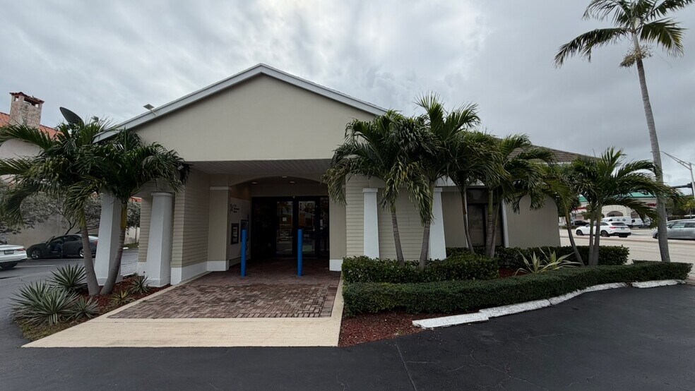 10 N Federal Hwy, Pompano Beach, FL à louer - Photo du bâtiment - Image 2 de 20
