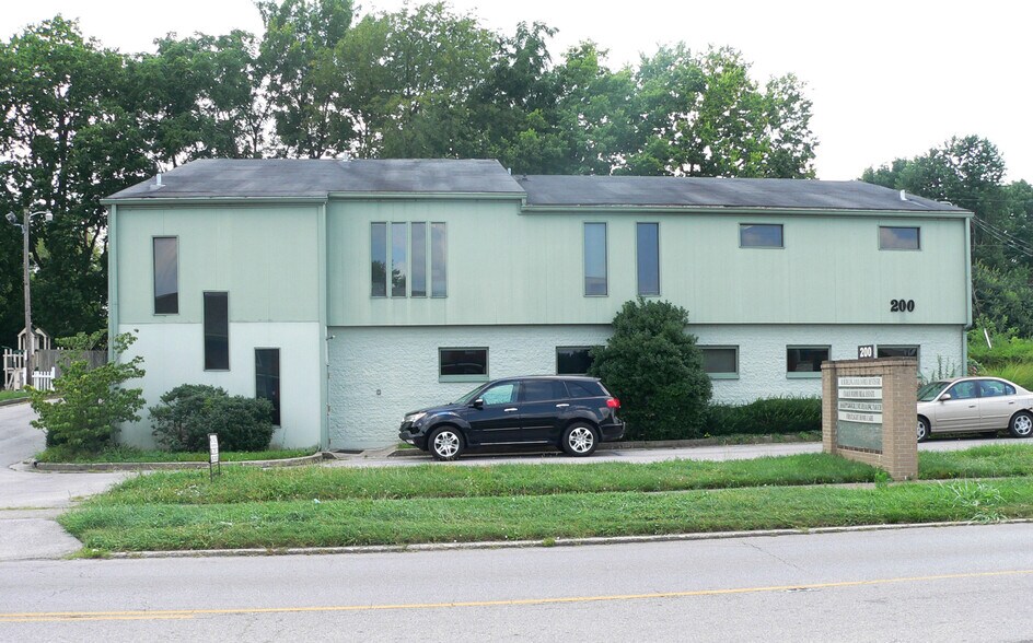 200 E Reynolds Rd, Lexington, KY à louer - Photo du bâtiment - Image 2 de 4