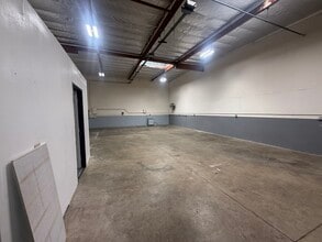 1320 W El Segundo Blvd, Gardena, CA à louer Photo intérieure- Image 2 de 5