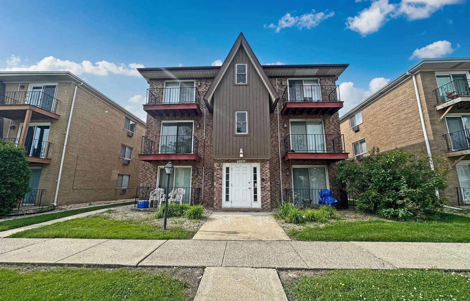 2121 176th Pl, Lansing, IL for sale Building Photo- Image 1 of 14