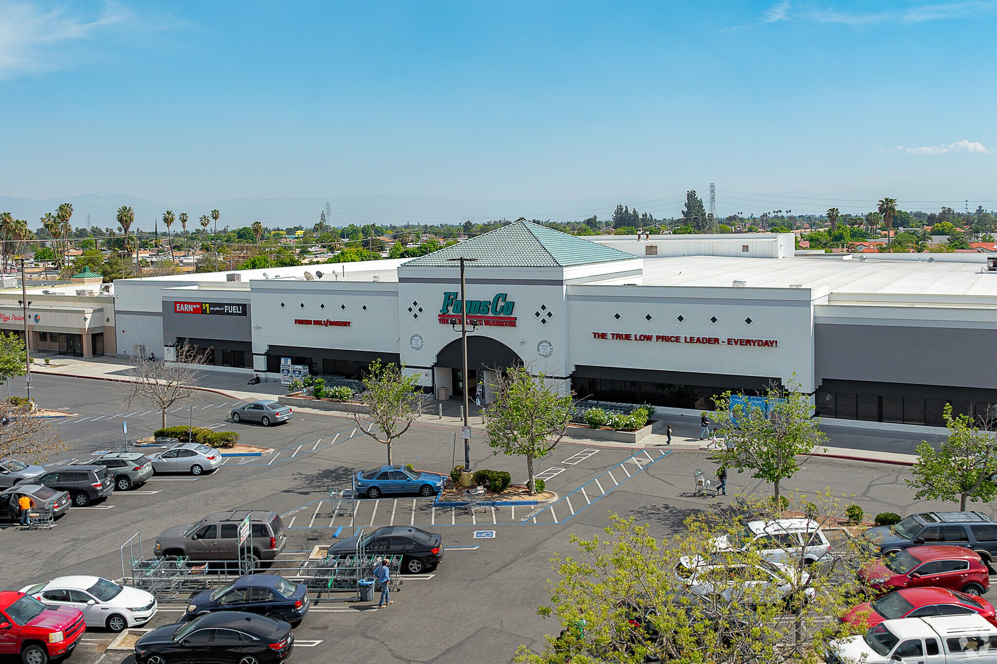 1751-1801 White Ln, Bakersfield, CA for lease Primary Photo- Image 1 of 12