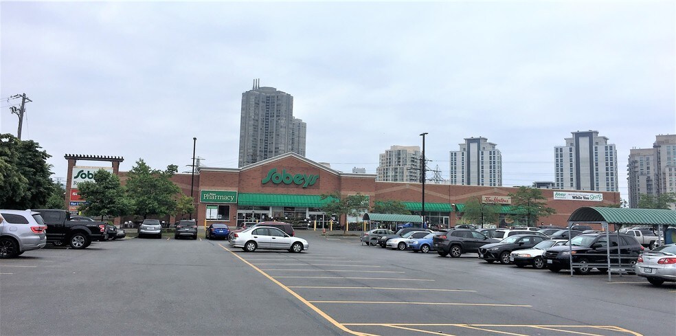 125 The Queensway, Toronto, ON for sale - Building Photo - Image 1 of 1