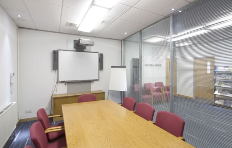 5 East Blackhall St, Greenock for lease - Interior Photo - Image 3 of 3