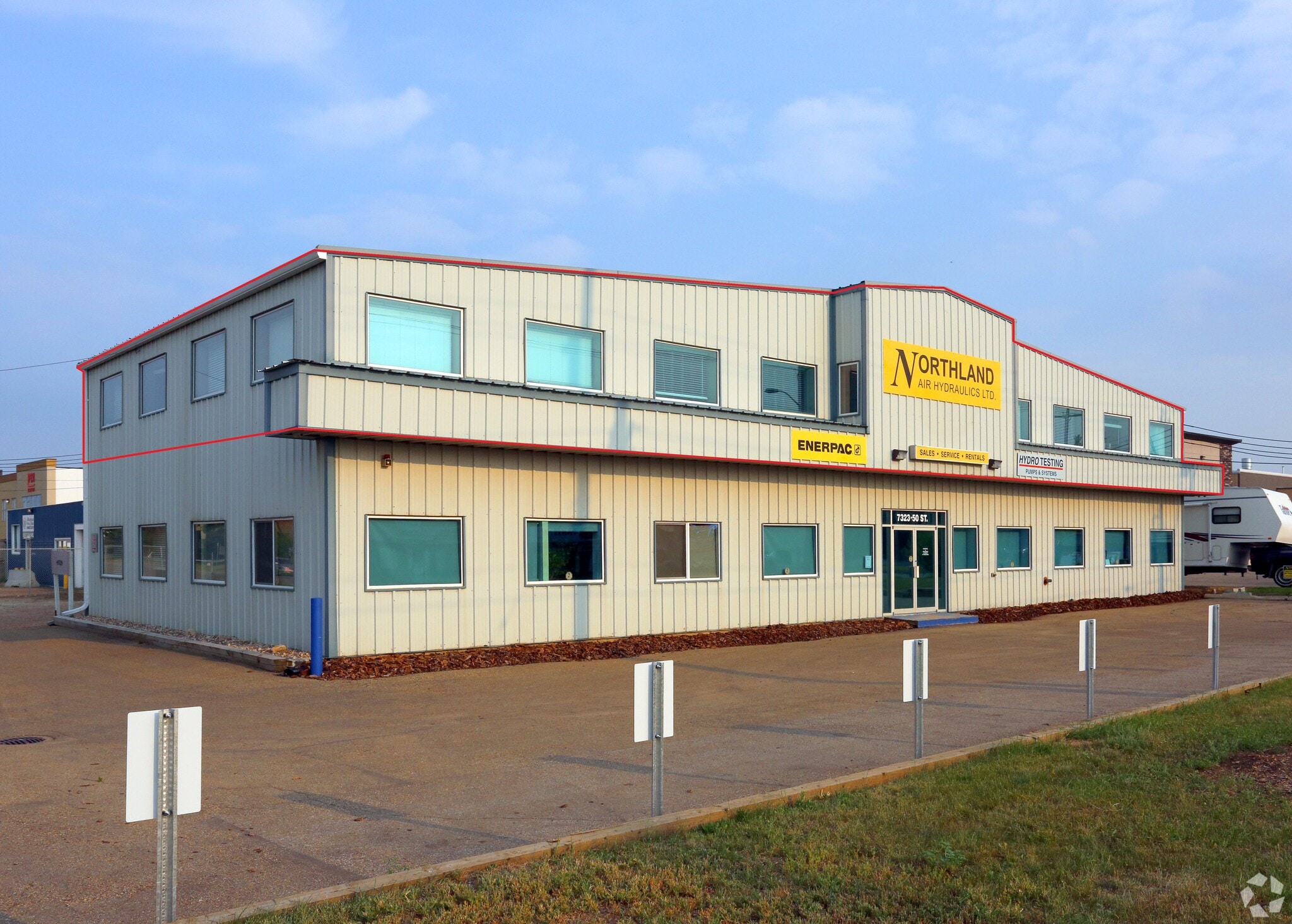 4929 74th Ave NW, Edmonton, AB à louer Photo du bâtiment- Image 1 de 14