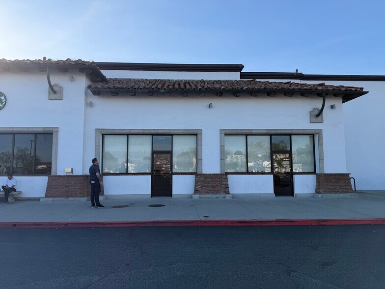 24325 Crenshaw Blvd, Torrance, CA à louer - Photo du bâtiment - Image 3 de 16