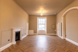 21 Wellington Sq, Ayr à louer Photo intérieure- Image 1 de 1