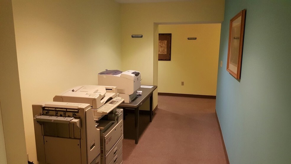 624 Lehigh Dr, Easton, PA à louer - Photo du bâtiment - Image 3 de 4