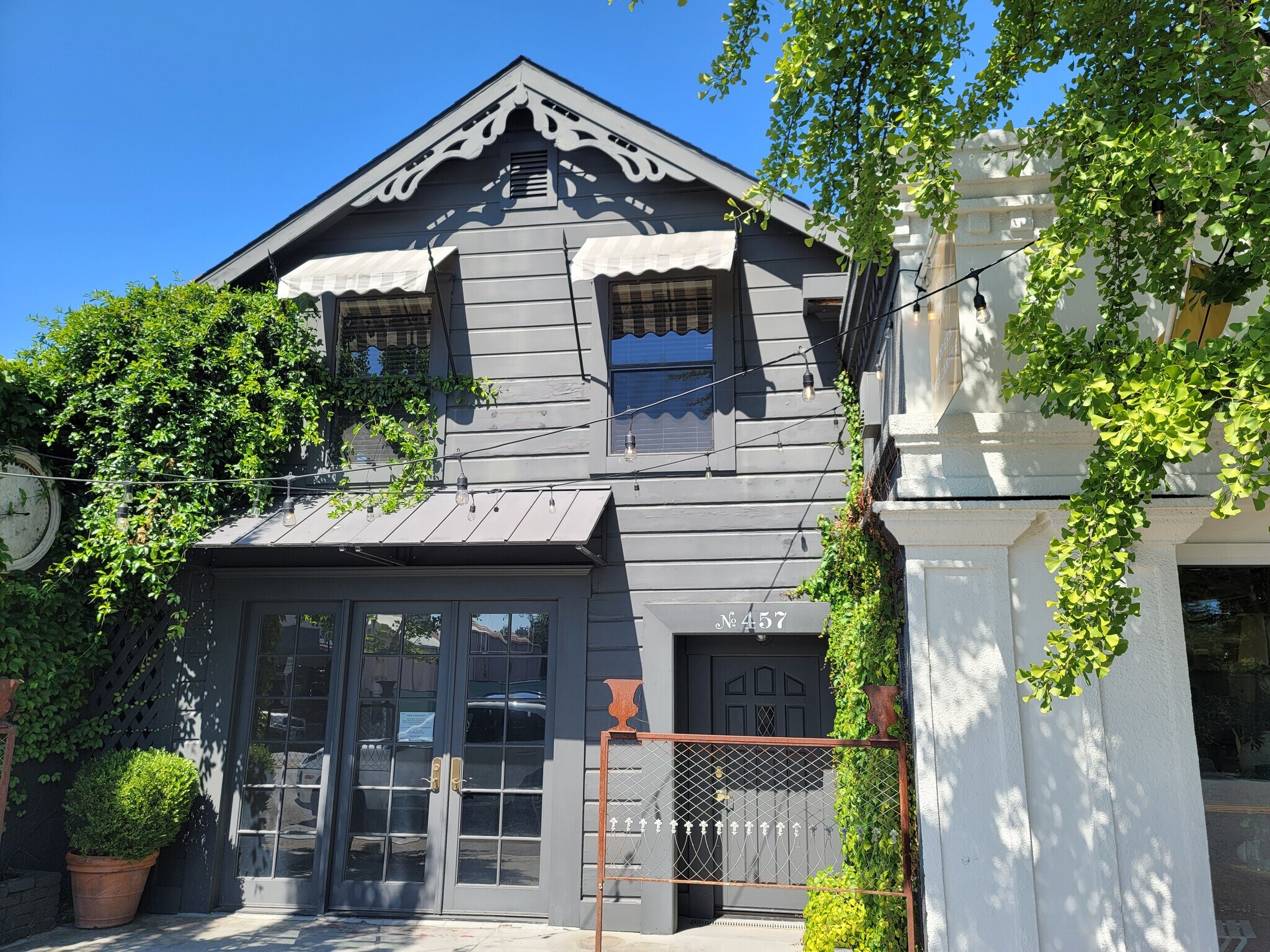 457 Healdsburg Ave, Healdsburg, CA à louer Photo du bâtiment- Image 1 de 18