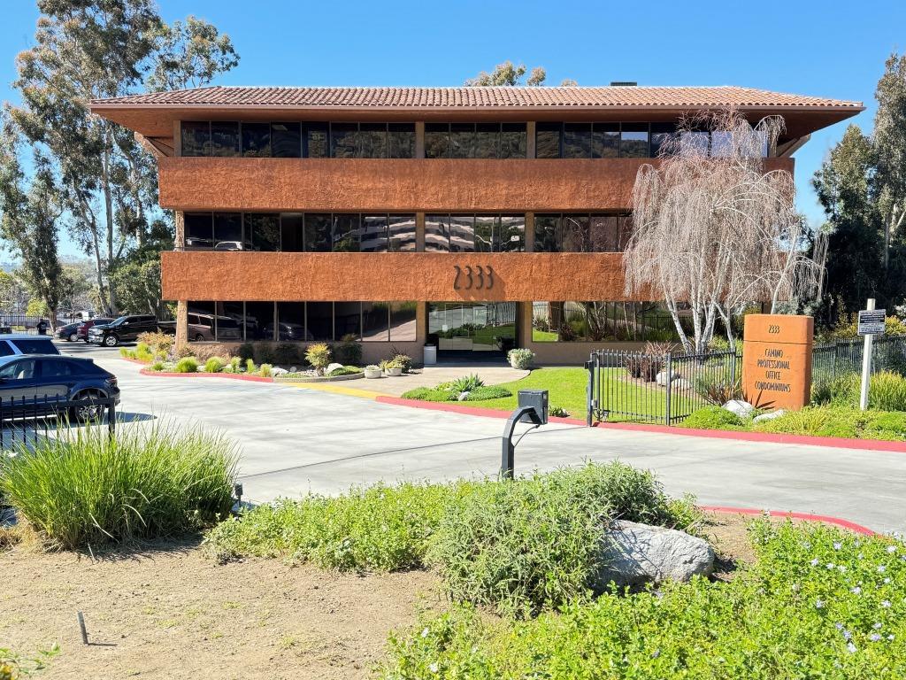 2333 Camino del Rio S, San Diego, CA à louer Photo du bâtiment- Image 1 de 10