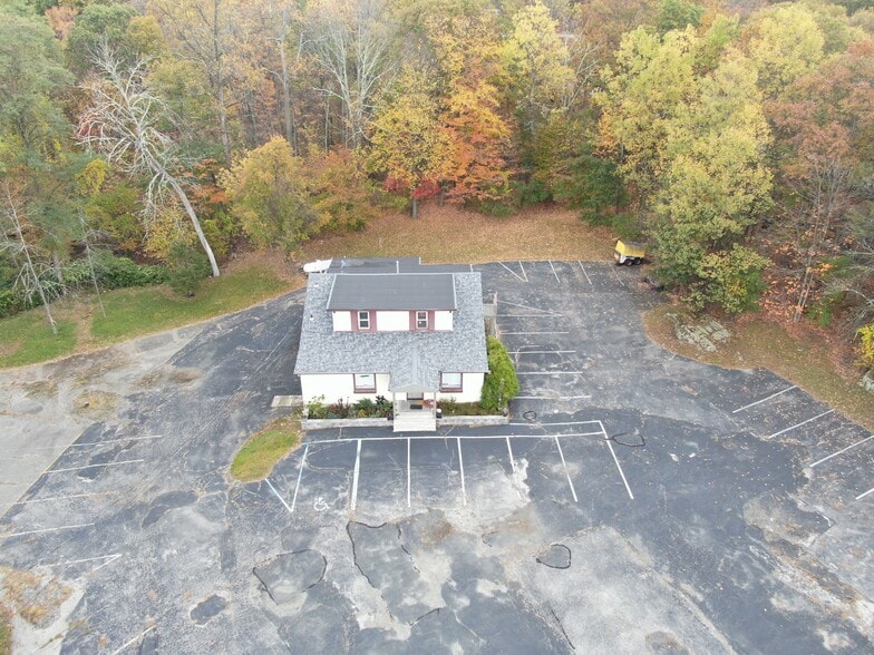 409 Woodport Rd, Sparta, NJ à vendre - Photo du bâtiment - Image 2 de 58