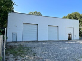 3337 Business Cir, North Charleston SC - Entrepôt