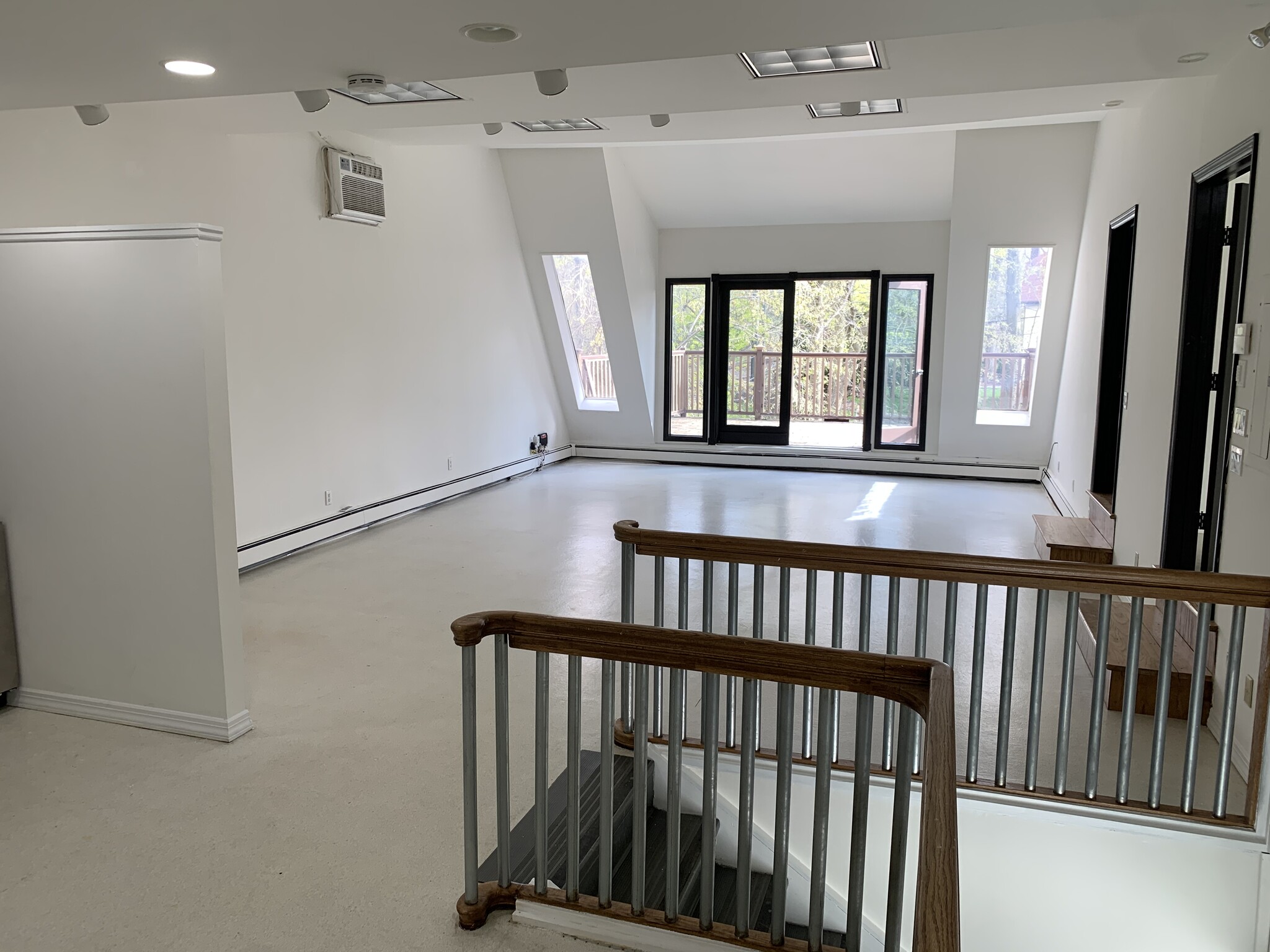 35 Belden Pl, Montclair, NJ for sale Building Photo- Image 1 of 24