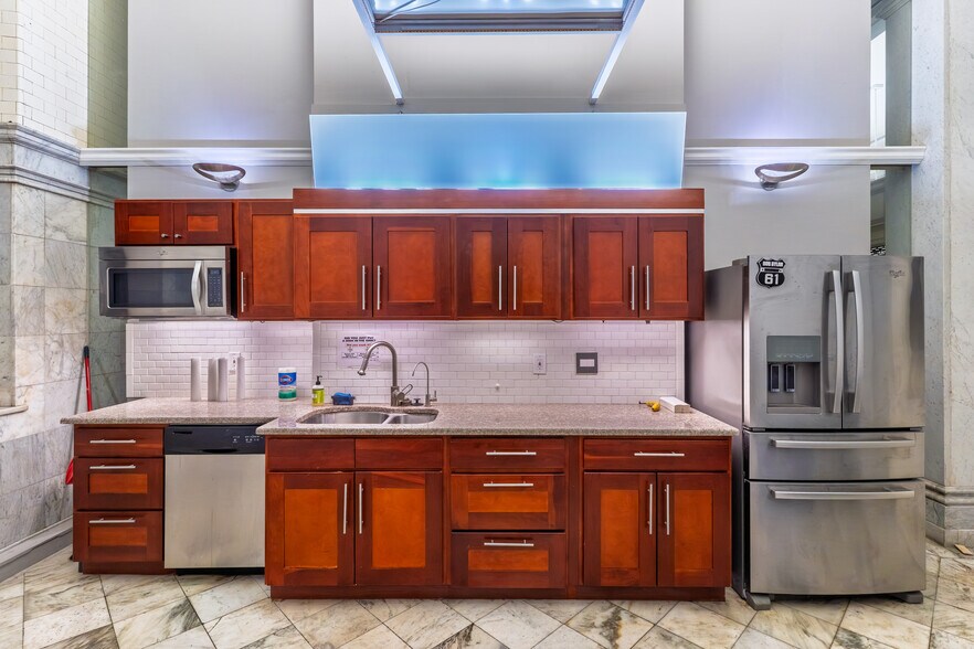 421 Chestnut St, Philadelphia, PA à louer - Photo du bâtiment - Image 3 de 21