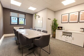 422 Broadwell Rd, Oldbury for lease Interior Photo- Image 2 of 5