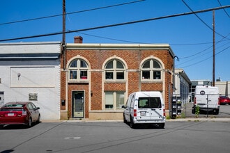 1726 Altamont Ave, Richmond, VA à louer Photo intérieure- Image 1 de 2