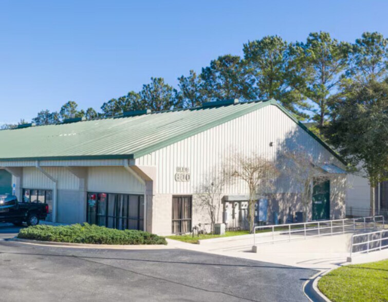 3653 Regent Blvd, Jacksonville, FL à vendre - Photo du bâtiment - Image 1 de 8