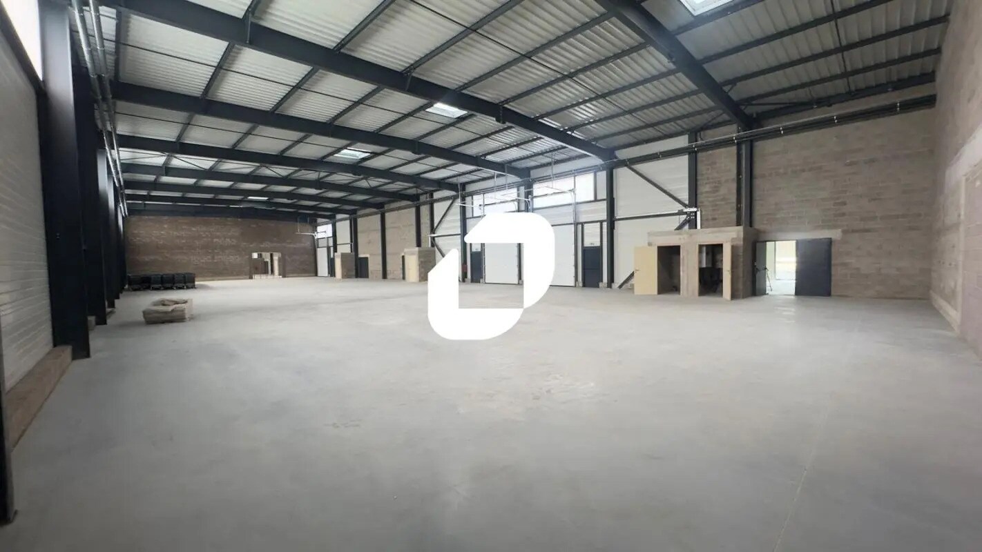 Office in Geispolsheim for lease Interior Photo- Image 1 of 12