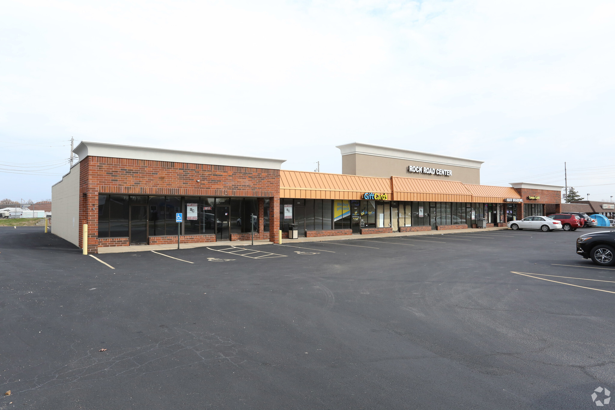 11415-11435 St. Charles Rock Rd, Bridgeton, MO for lease Primary Photo- Image 1 of 13