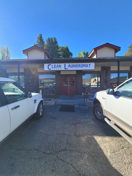 40941 Big Bear Blvd, Big Bear Lake, CA à vendre - Photo du bâtiment - Image 2 de 7