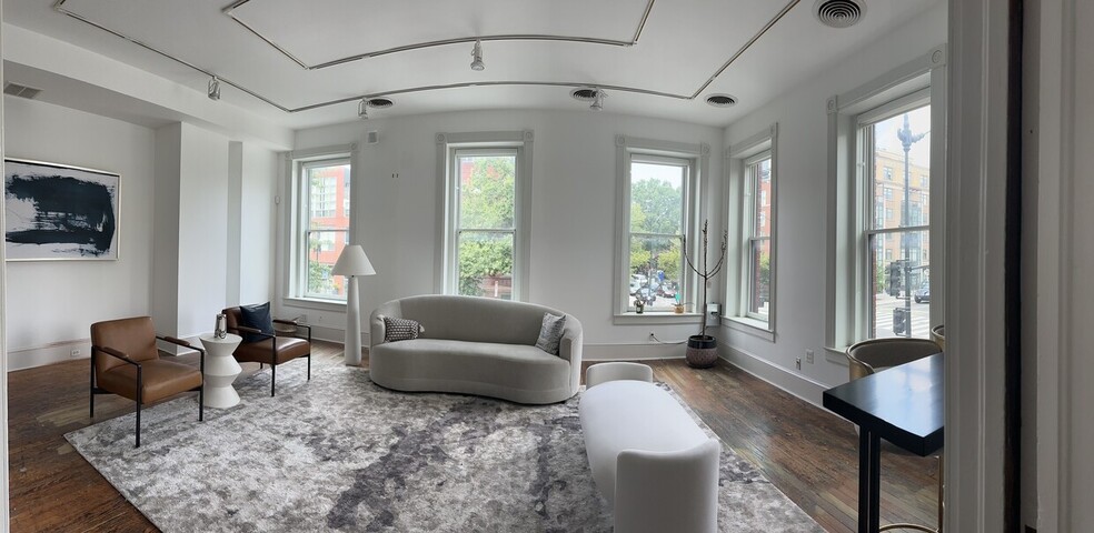 1541 14th St NW, Washington, DC for lease - Interior Photo - Image 1 of 14