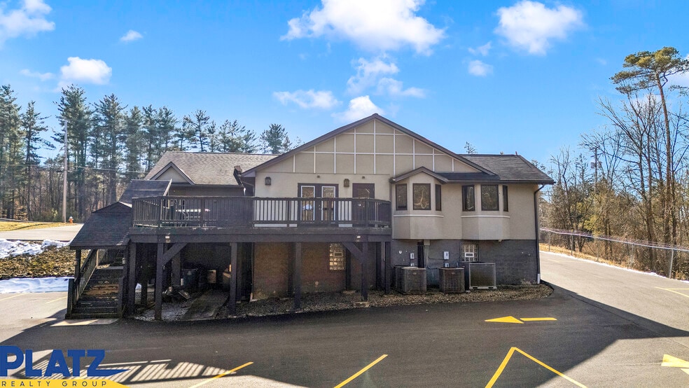 7098 Mahoning Ave, Youngstown, OH for sale - Building Photo - Image 3 of 16