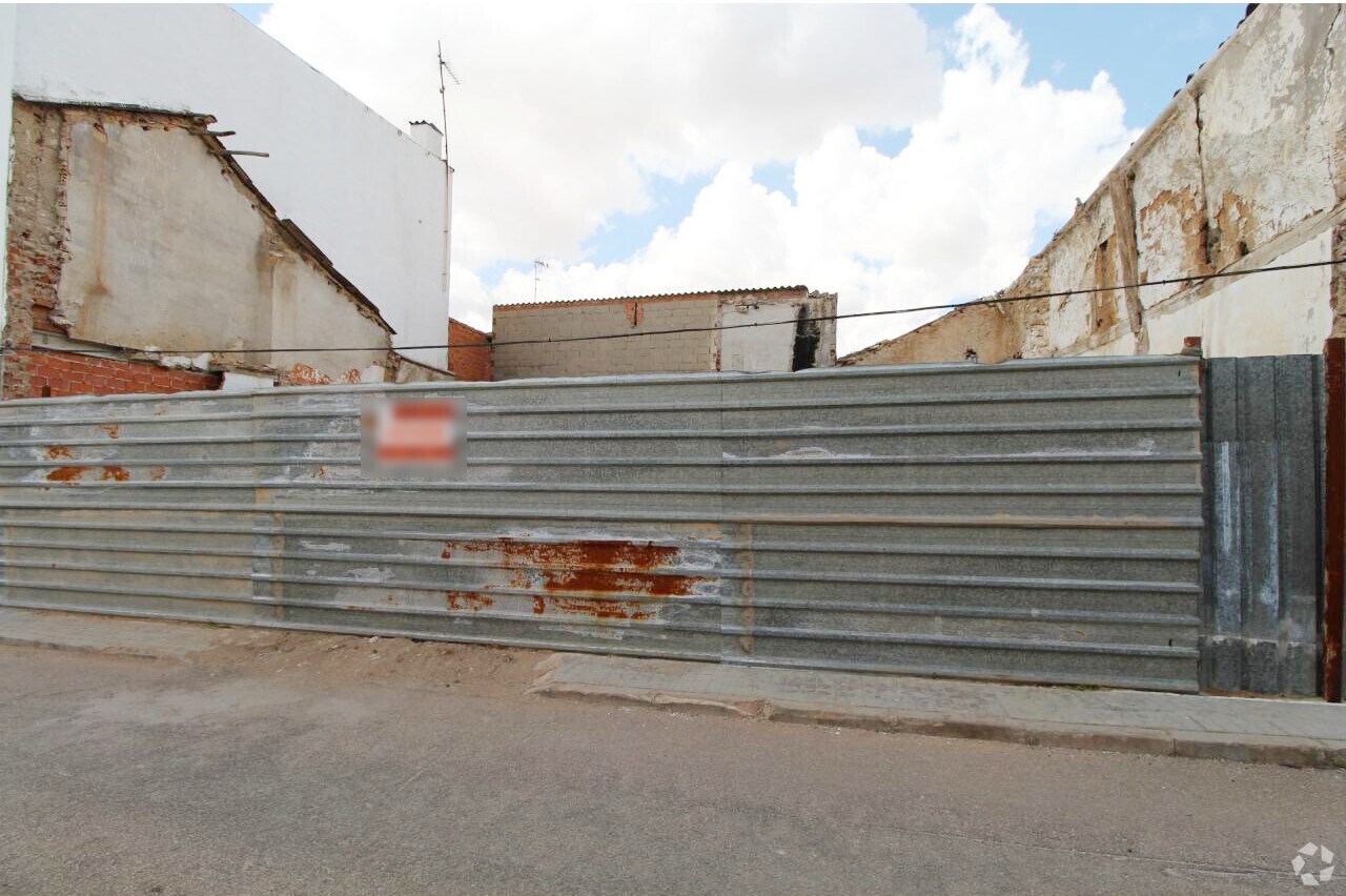 Land in Las Pedroñeras, Cuenca for sale Building Photo- Image 1 of 3