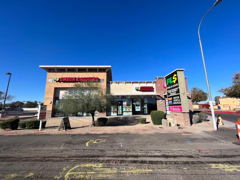 5800-5808 S Central Ave, Phoenix, AZ à louer - Photo du bâtiment - Image 1 de 2