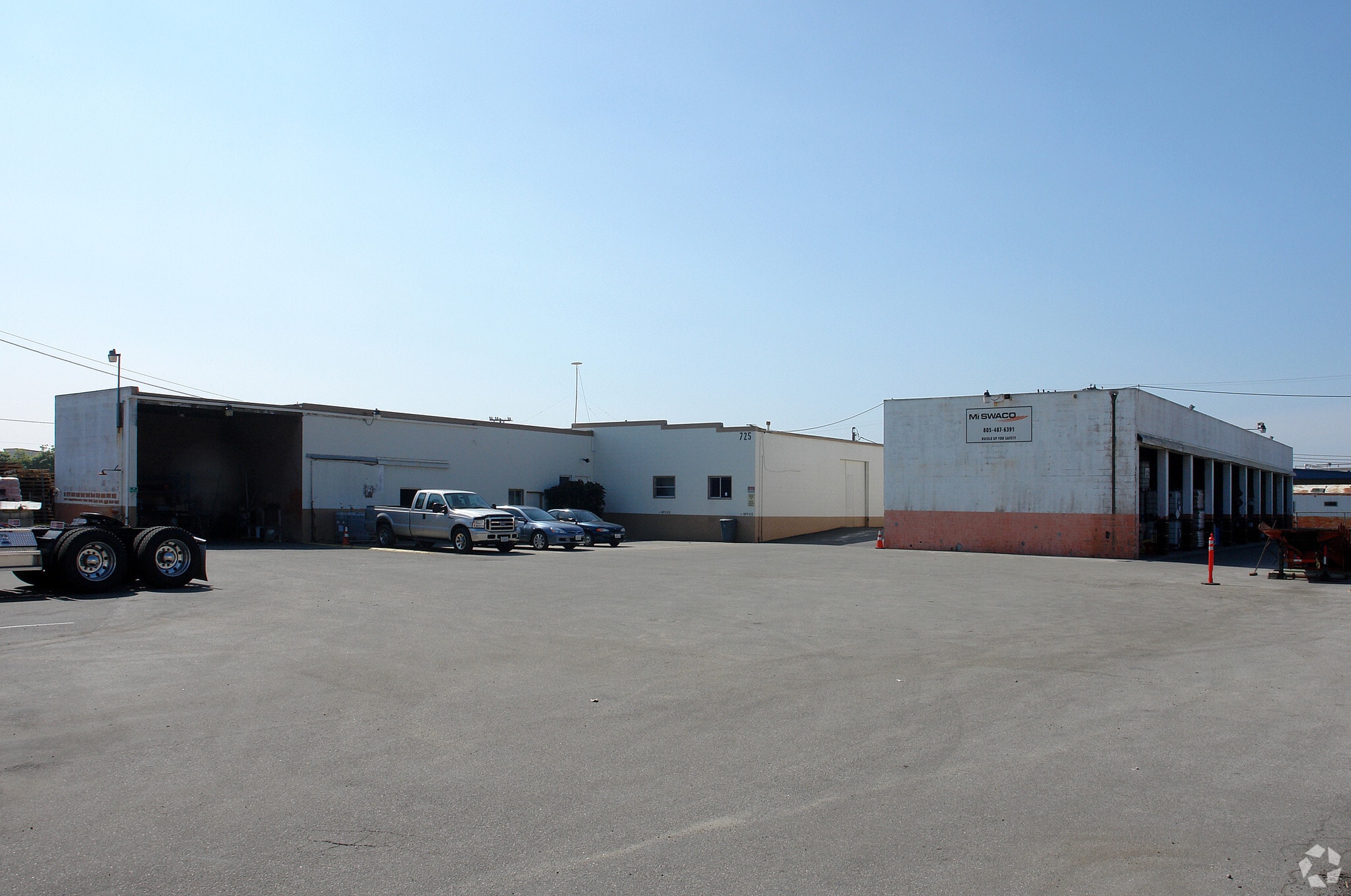 725 Pacific Ave, Oxnard, CA for sale Primary Photo- Image 1 of 5