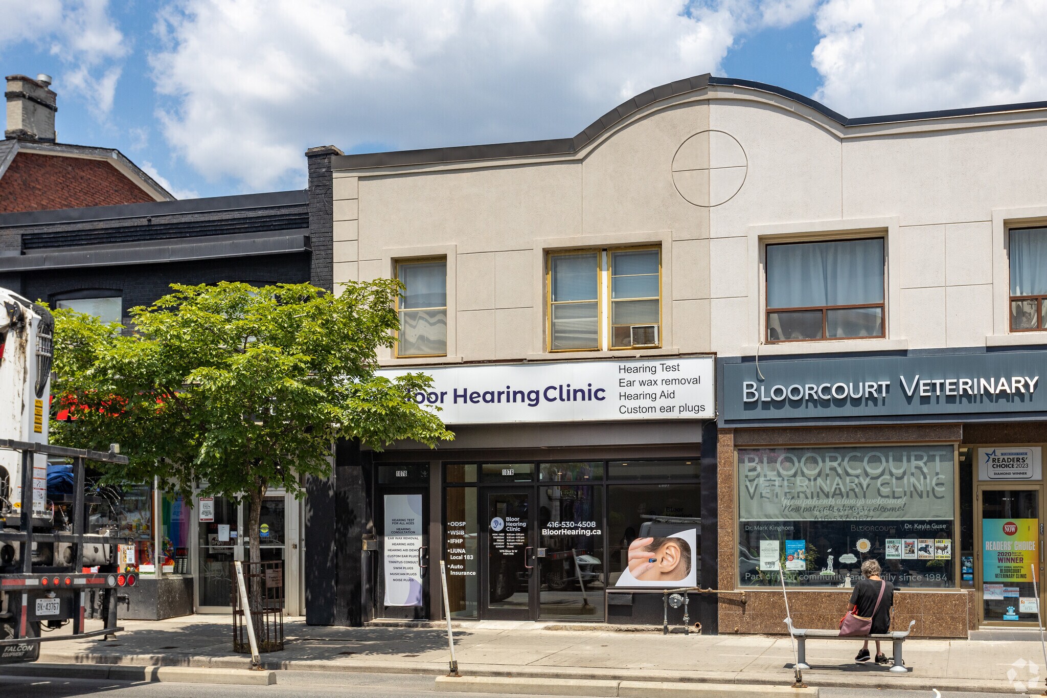 1076 Bloor St W, Toronto, ON à vendre Photo du bâtiment- Image 1 de 1