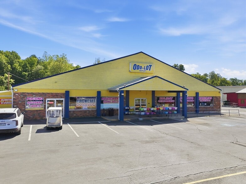 2889 PA-611, Tannersville, PA à vendre - Photo du bâtiment - Image 2 de 22