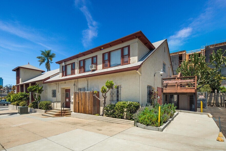 1920 E St, San Diego, CA à vendre - Photo du bâtiment - Image 3 de 20