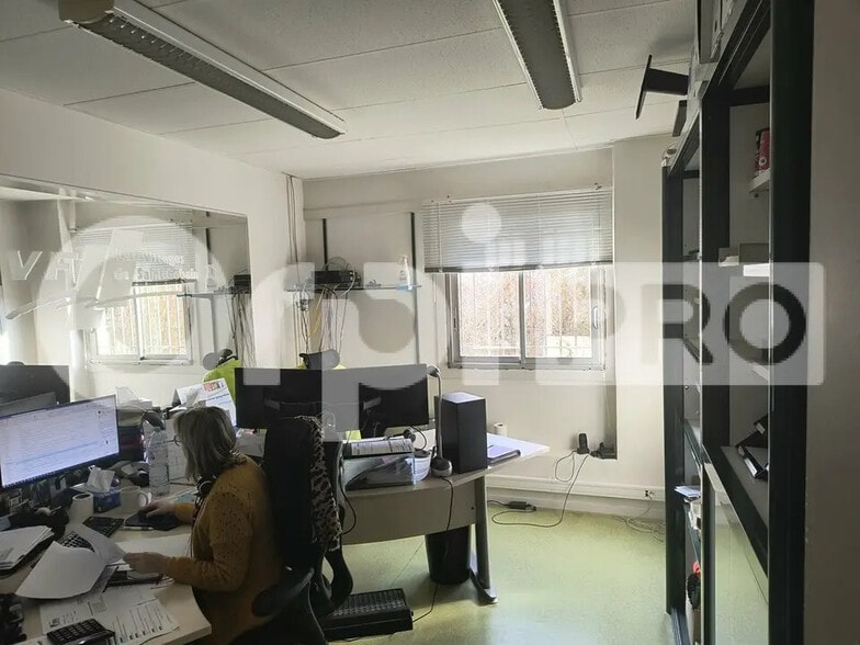 Industriel dans Reims à louer - Photo intérieure - Image 3 de 5