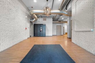 111 Allyn St, Hartford, CT for lease Interior Photo- Image 2 of 3