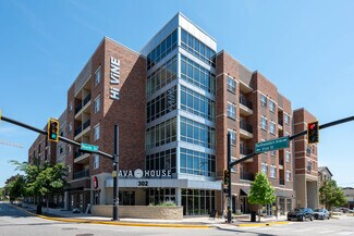 Plus de détails pour 302 Vine St, West Lafayette, IN - Commerce de détail à louer