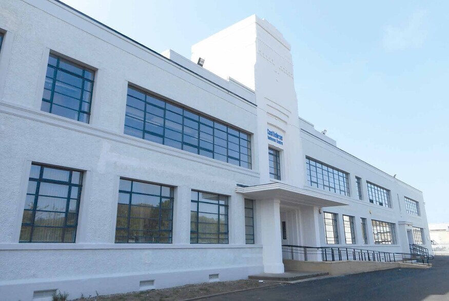 40 Peffer Pl, Edinburgh à louer - Photo du bâtiment - Image 2 de 11