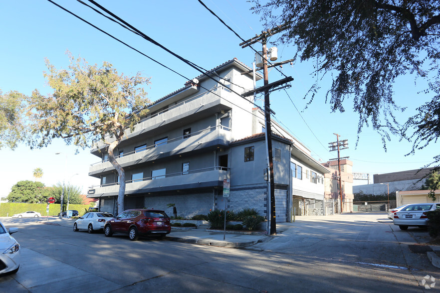 11268 Washington Blvd, Culver City, CA à vendre - Photo du bâtiment - Image 3 de 5