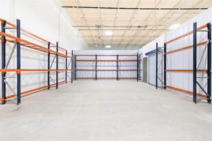 WareSpace Chicago - Downers Grove - Warehouse