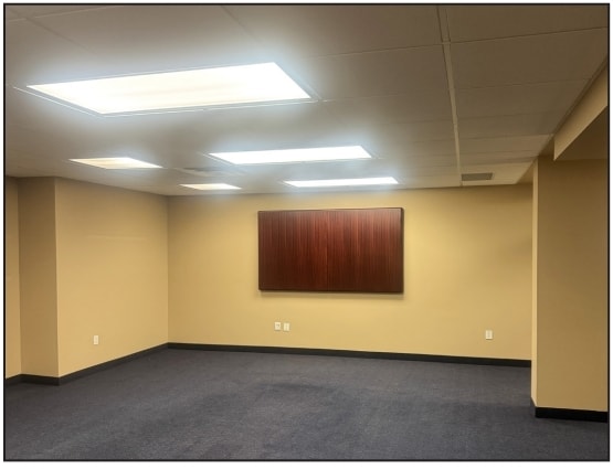 11010 46 St SE, Calgary, AB for sale - Building Photo - Image 3 of 5