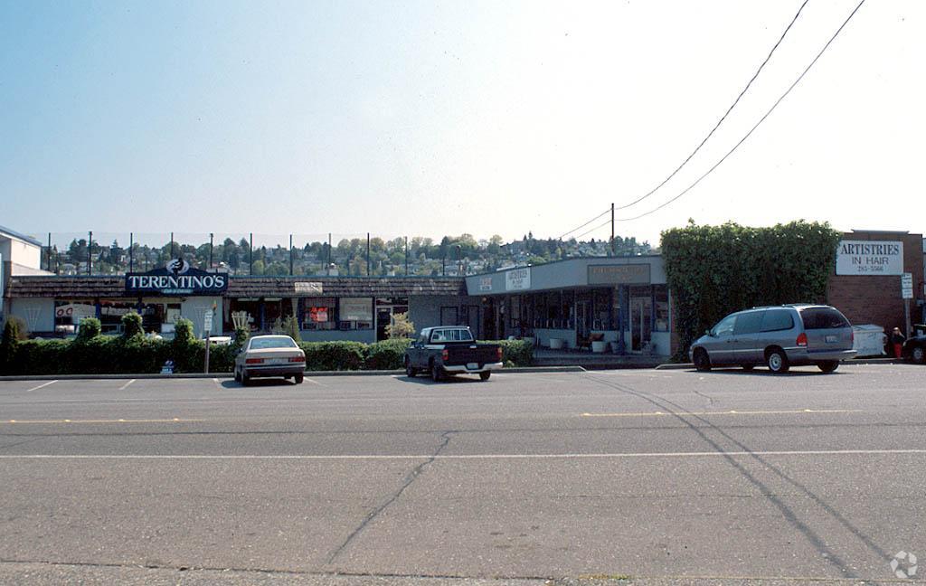 2820 Thorndyke Ave W, Seattle, WA for lease Primary Photo- Image 1 of 4