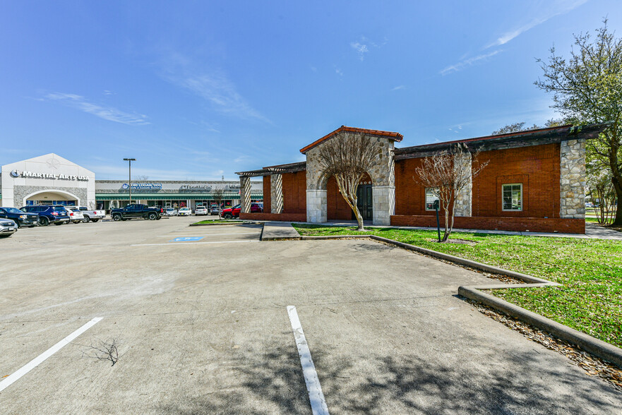 11806 Barker Cypress Rd, Cypress, TX for sale - Building Photo - Image 1 of 1