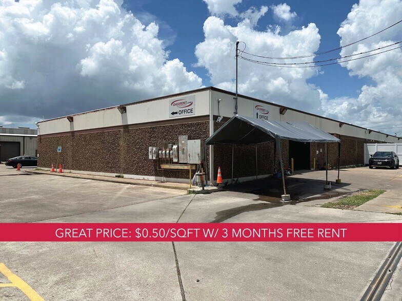 7803 Hansen Rd, Houston, TX à louer - Photo du bâtiment - Image 1 de 14